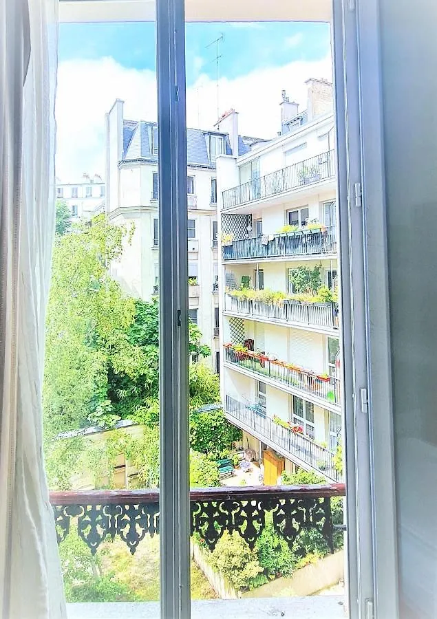 Hotel De France 18 *